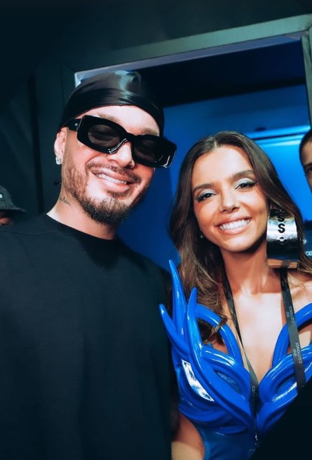 J Balvin e Giovanna Lancellotti