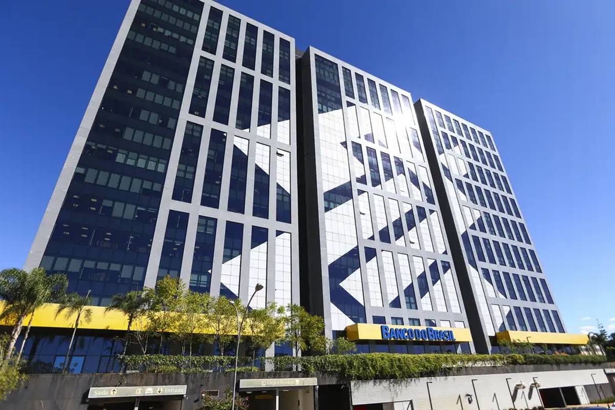 AGU pede investigação da PF sobre fake news contra Banco do Brasil