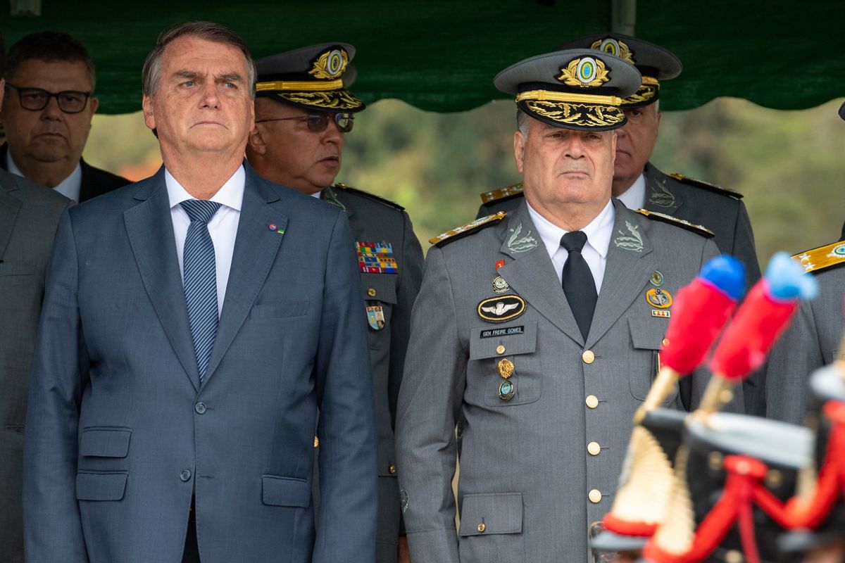 Dia decisivo para agravar a agonia de um ex-presidente golpista