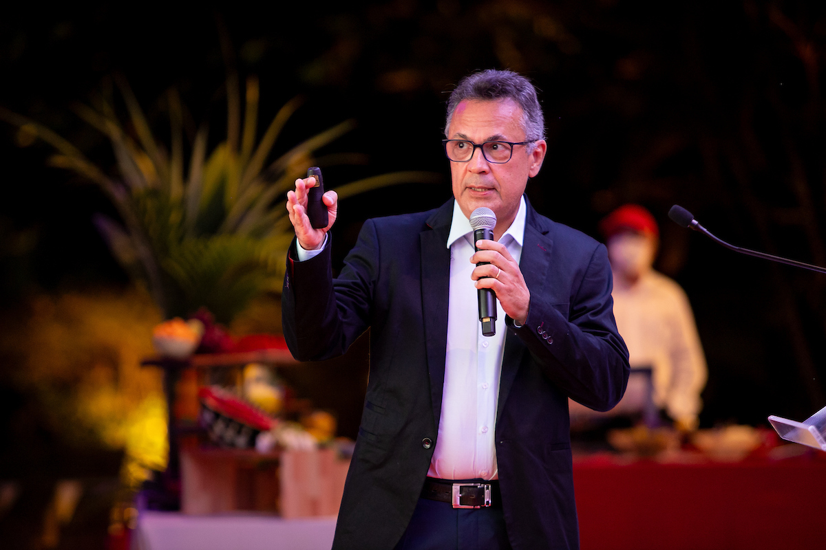 Dr. Ion de Andrade durante apresentação das ações e projetos da Centro Sócio-Pastoral Nossa Senhora da Conceição