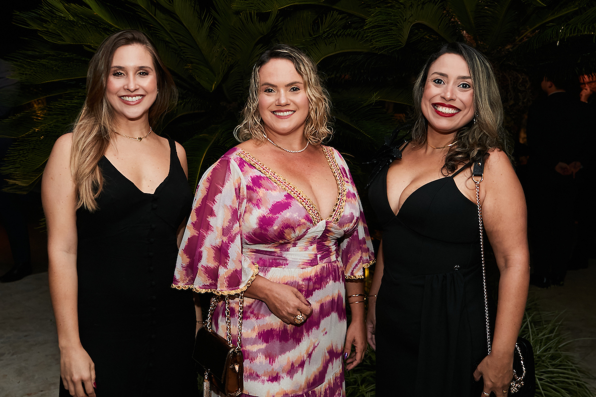 Amanda Guerra, Carolina Alvarenga e Mariana Santos