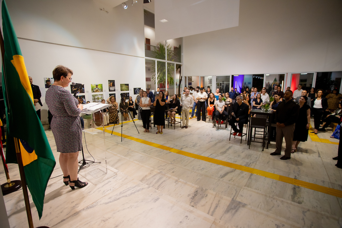 Abertura Exposição Raízes Entrelaçadas - Metrópoles