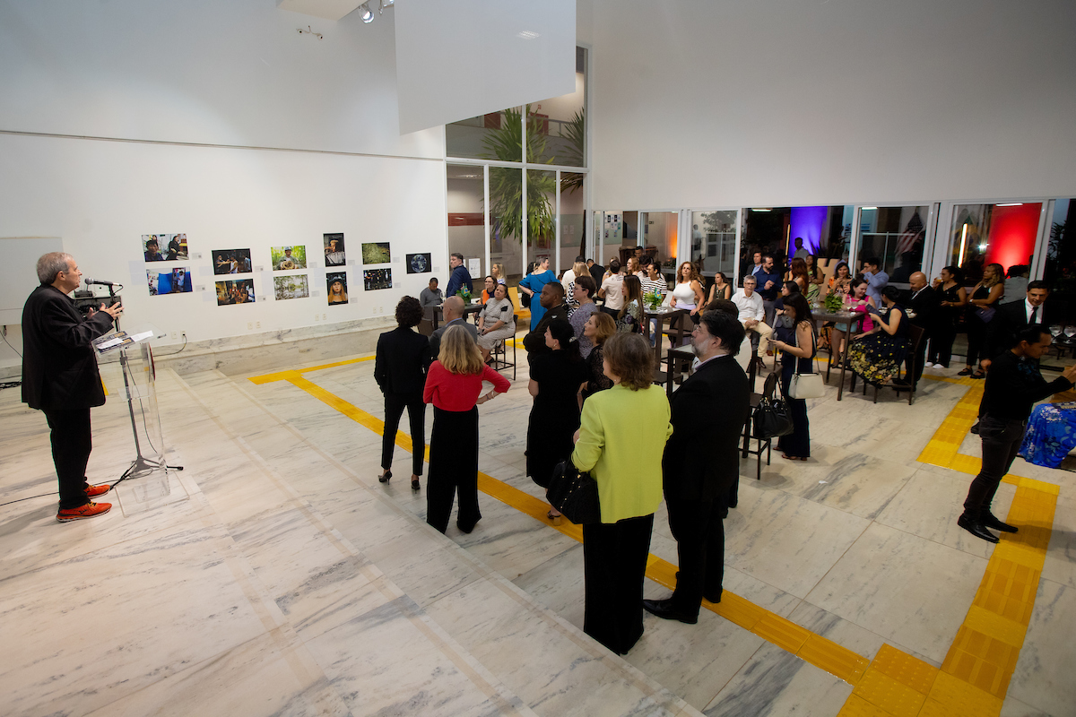 Abertura Exposição Raízes Entrelaçadas - Metrópoles