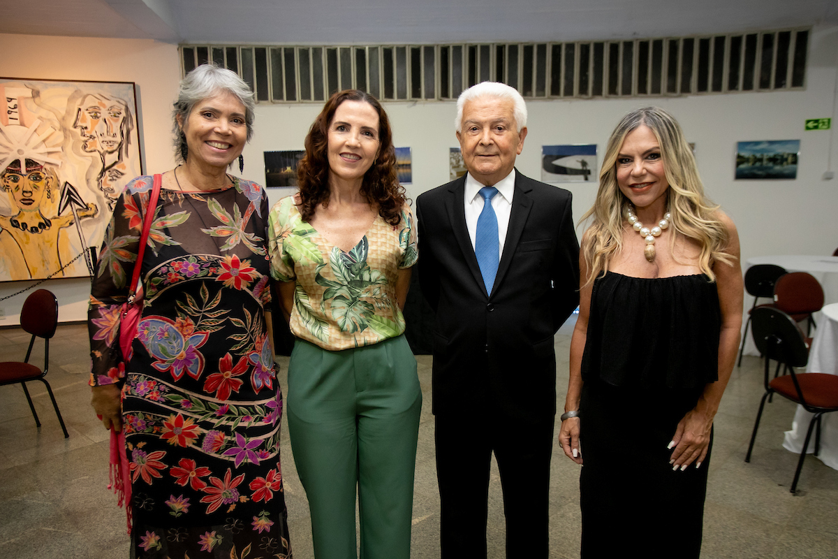 Bia Ribeiro, Laissa Alvim, Paulo Castelo Branco, presidente do IHGB e Vanessa Mendonça, Laissa Alvim; Paulo Castelo Branco, presidente do IHGB e Vanessa Mendonça, Secretária de Estado de Turismo do Distrito Federal