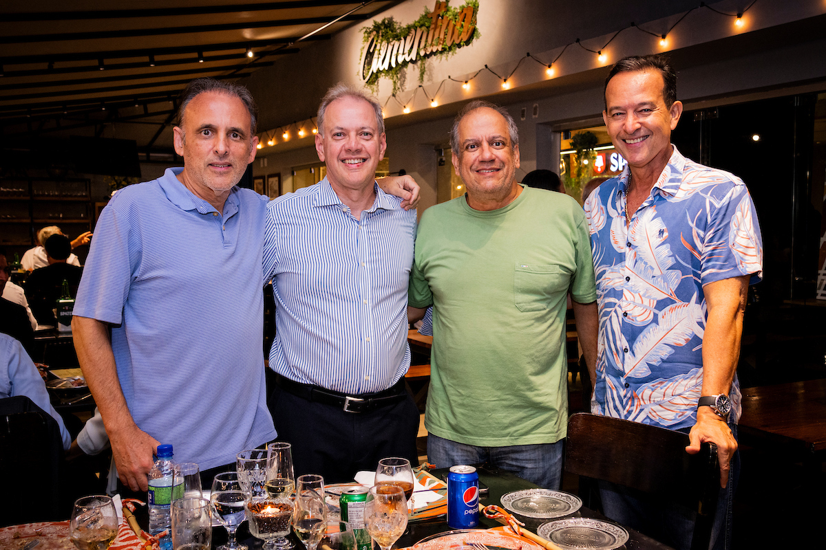 Robinson Murta, Rogério chaves, Rodrigo Pena, Cassiano Viana