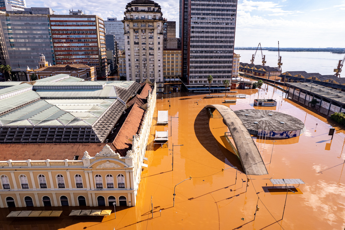 1 ano das enchentes no Rio Grande do Sul (por Mariana Caminha)