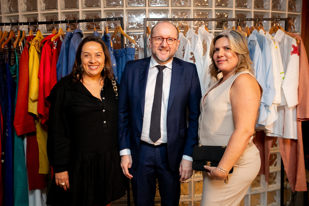 Fernanda Aguiar, César Cunha e Clécia Araújo