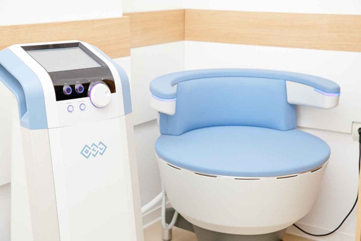 Cadeira magnética é usada no tratamento da incontinência urinária 
