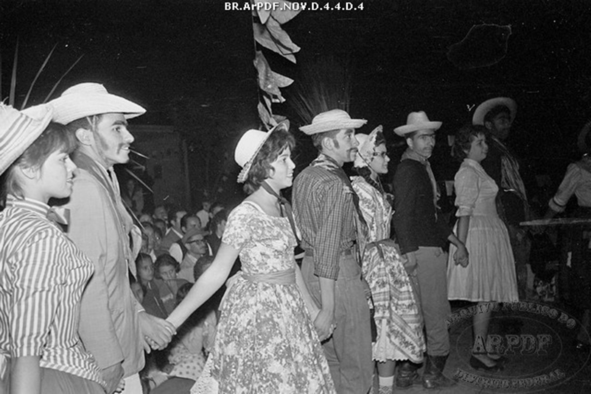 Festa junina em Brasília no ano de 1959 