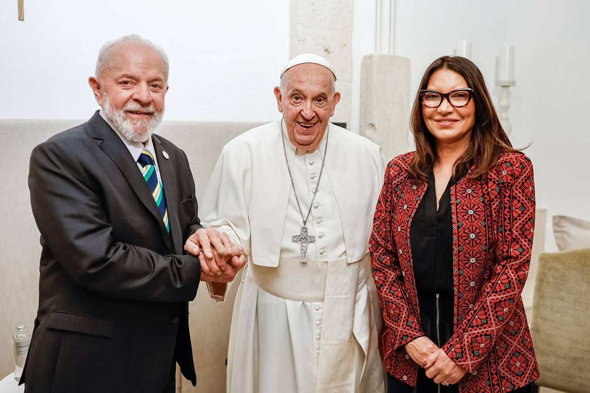 Lula, papa Francisco e a primeira-dama, Janja