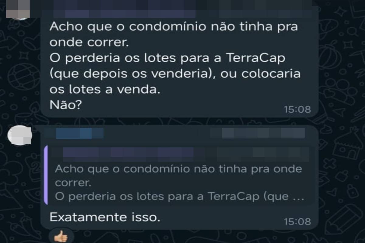 Captura de tela de conversa em grupo em aplicativo de mensagens