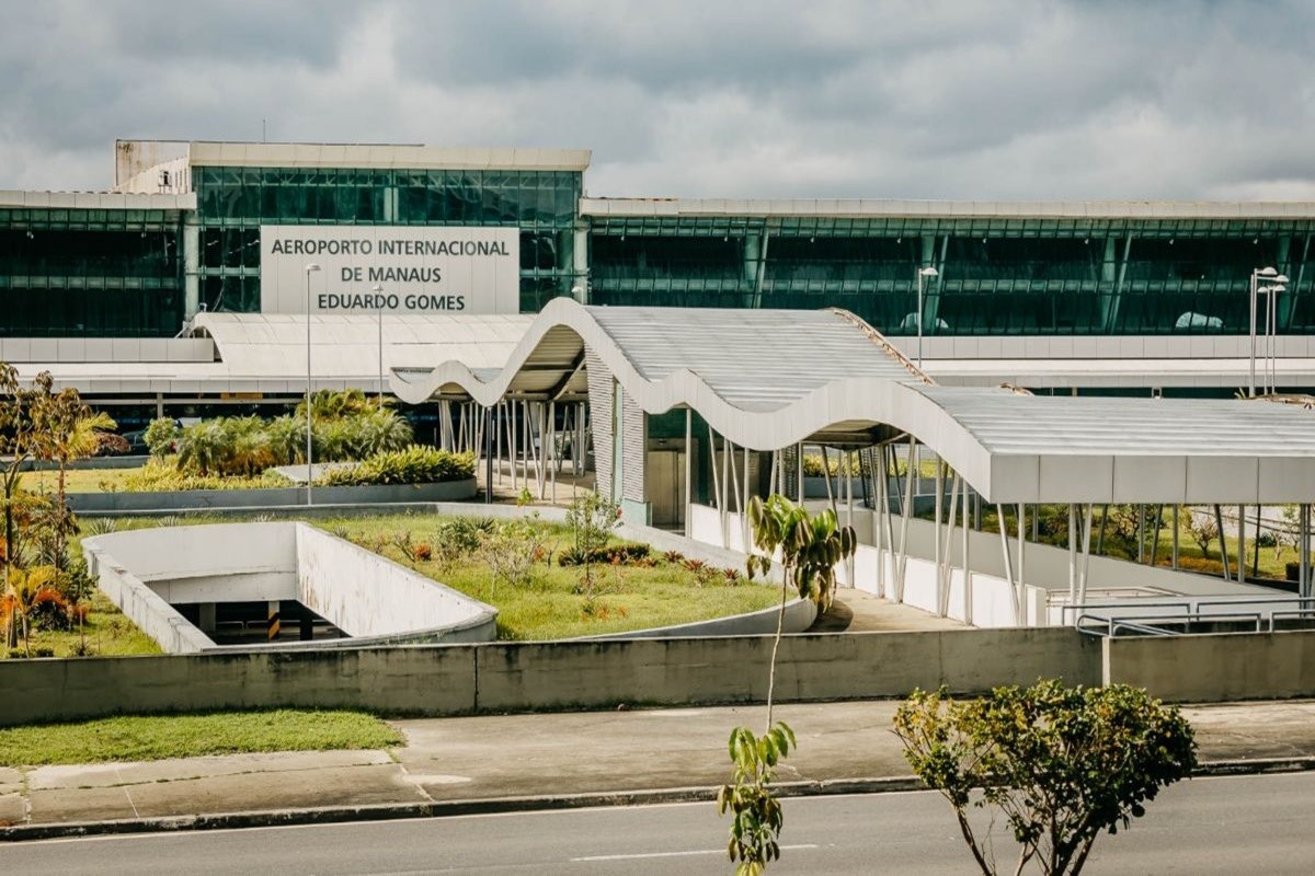 Foragidos da Justiça que trabalhavam no Aeroporto de Manaus são presos