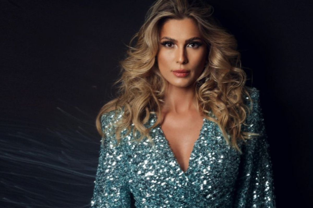 Apresentadora de TV estava em avião com problemas em pouso em SP