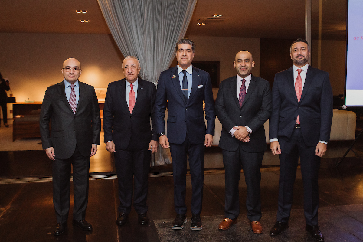 Embaixador do Kuwait, Talal Rashed Almansour; Tamer Mansour; embaixador do Omã, Alal Al-Rahbi; embaixador do Bahrein no Brasil, Bader Abbas Al-Hulaibi e Mohamed Hussein El Zoghbi