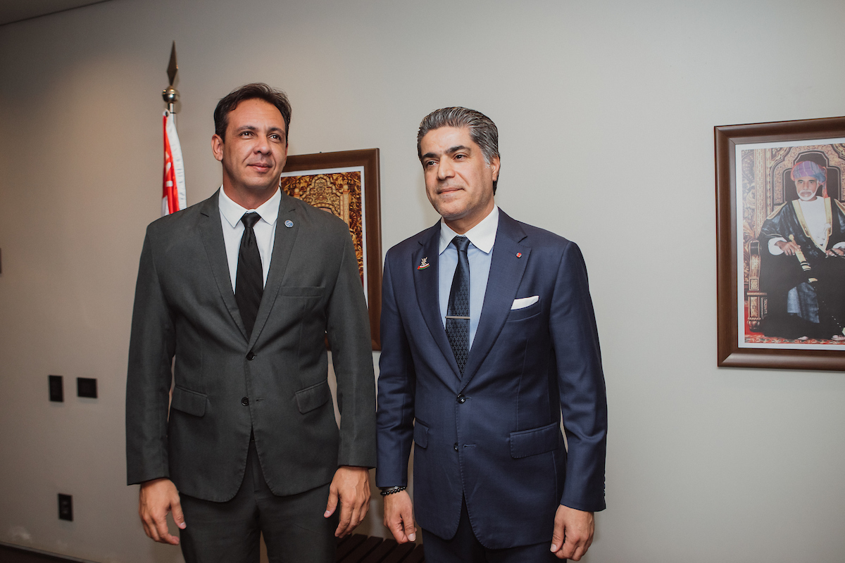 Vitor Andrade e embaixador do Omã, Talal Al-Rahbi