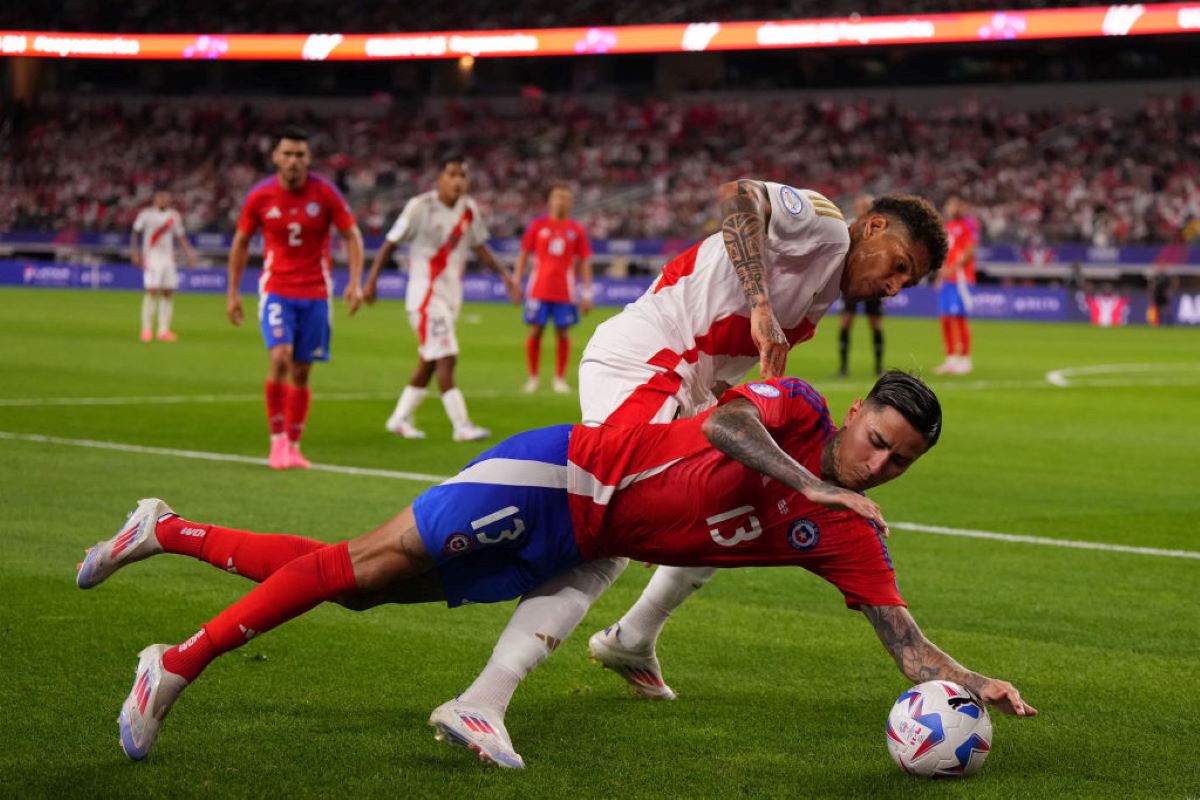 Perú y Chile van 0-0 y Argentina lidera el Grupo A de la Copa América