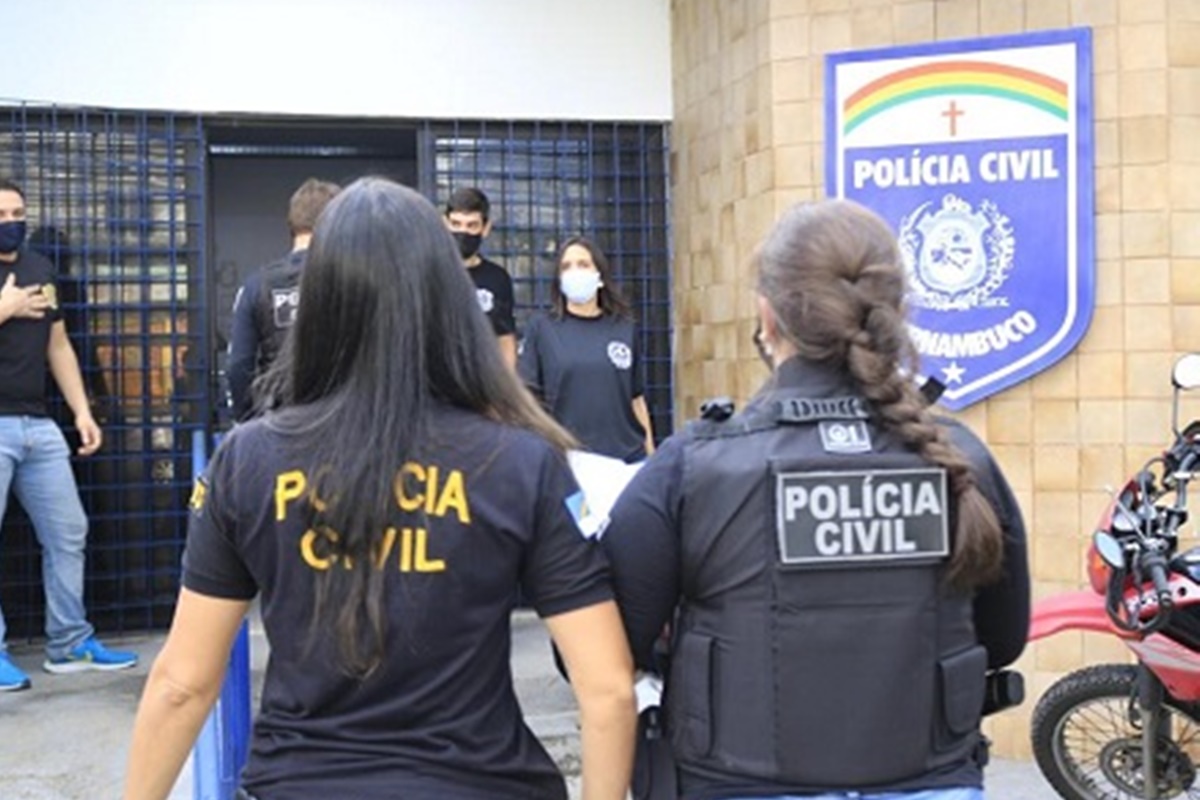 Mulher é Morta Com Tiro Na Cabeça Dentro De Casa Neta Está Presa