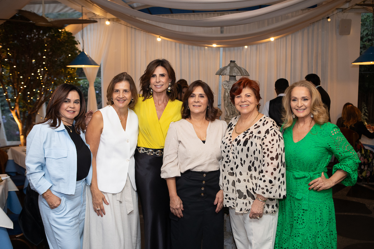 Aurea Moraes, Mariangela Chaves, Valéria Monsanto, Eva Allam, Cris Lins e Eneida Botelho