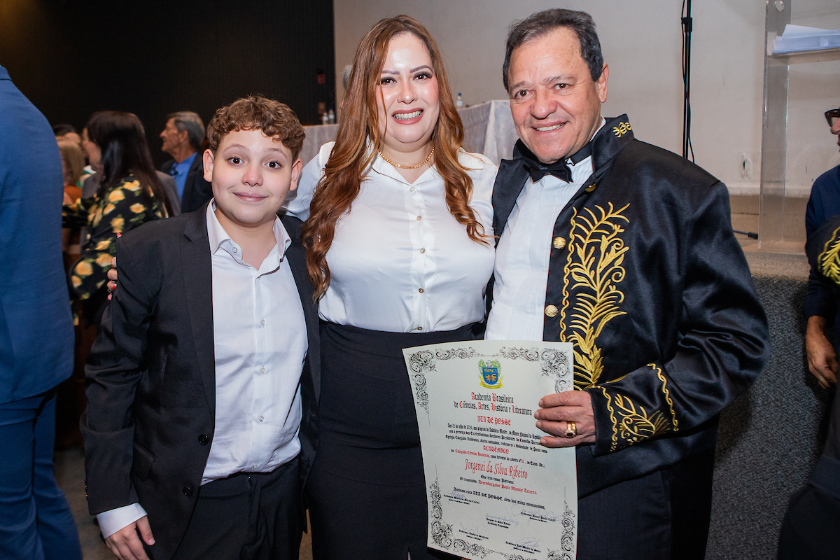 Jorgenei Filho, Sara Ribeiro e Jorgenei da Silva Ribeiro