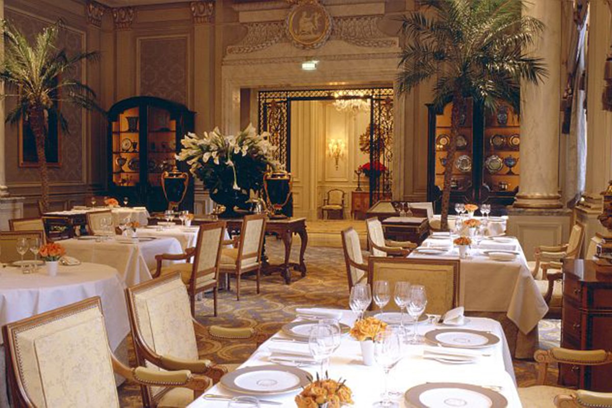 Mesas do restaurante de Paris, Le Cinq