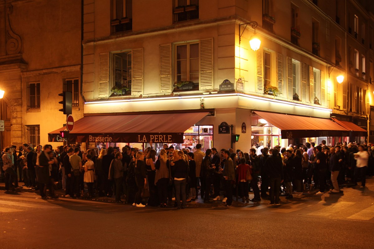 Restaurante Le Perle, em Paris