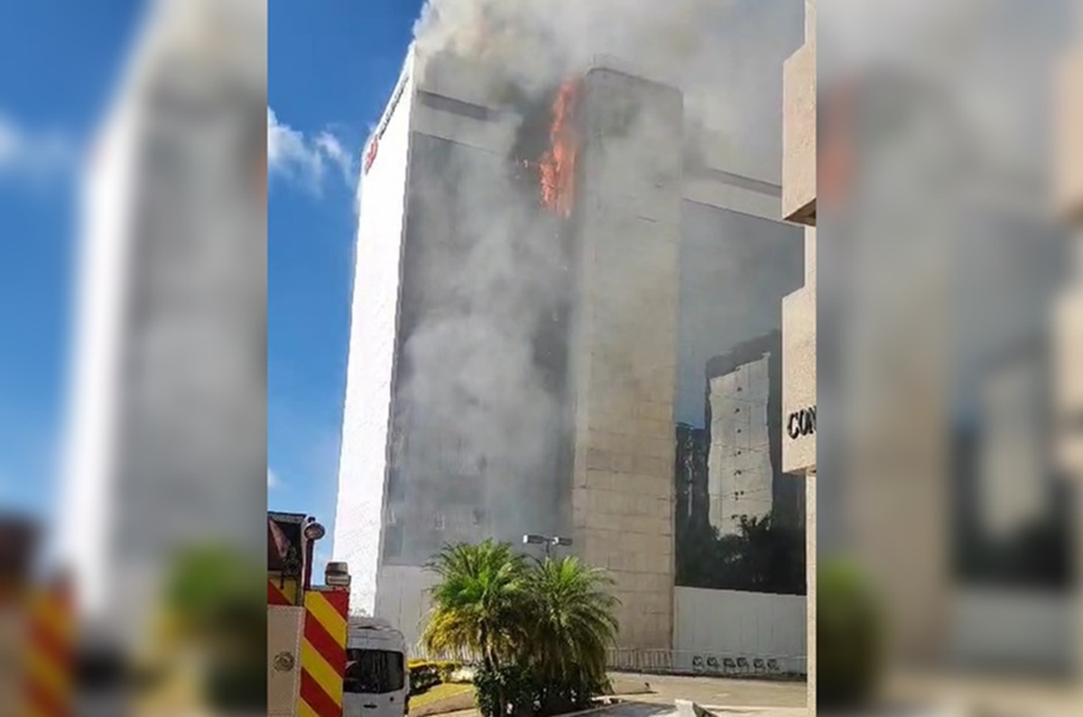 The OAB headquarters in Brasilia is partially closed by Civil Protection