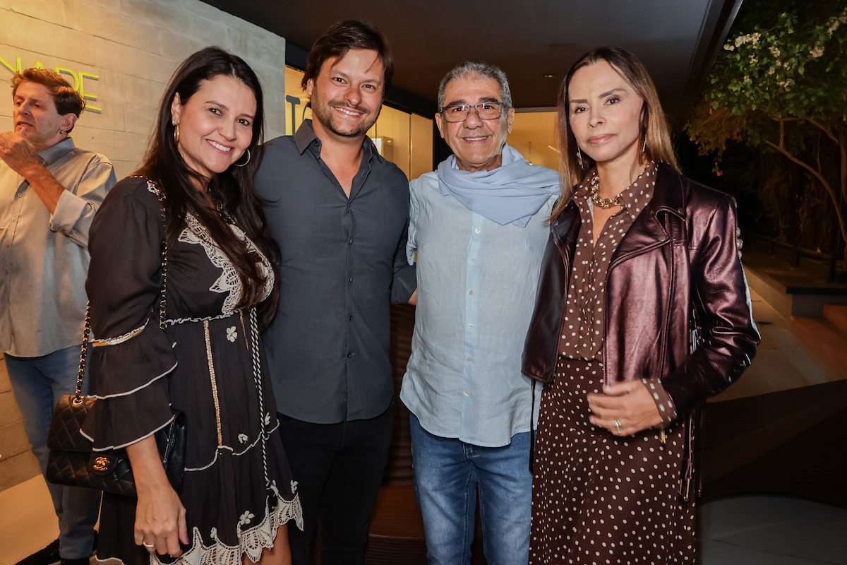 Lançamento da coleção Rastros, de Jacqueline Terpins