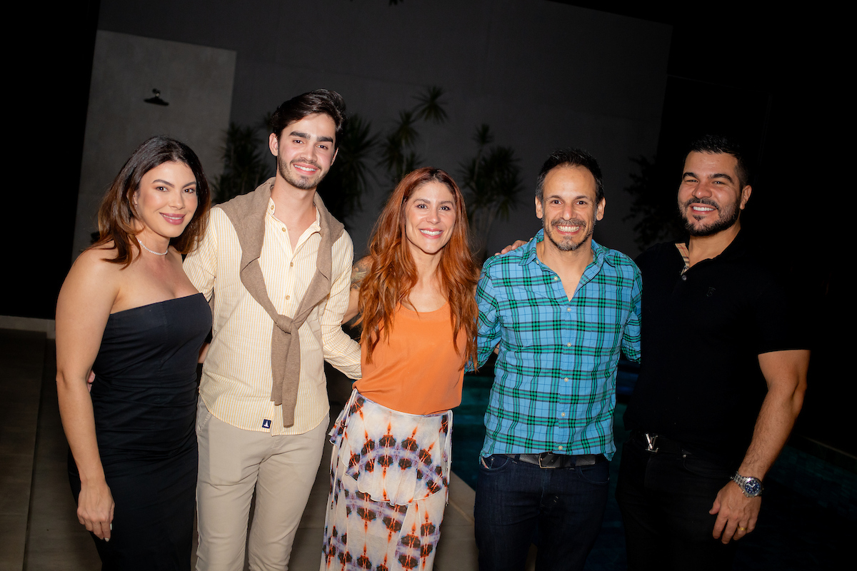 Jaqueline Wana, André Viegas, Aline Baggio, Doriva Baggio e Juliano Haider