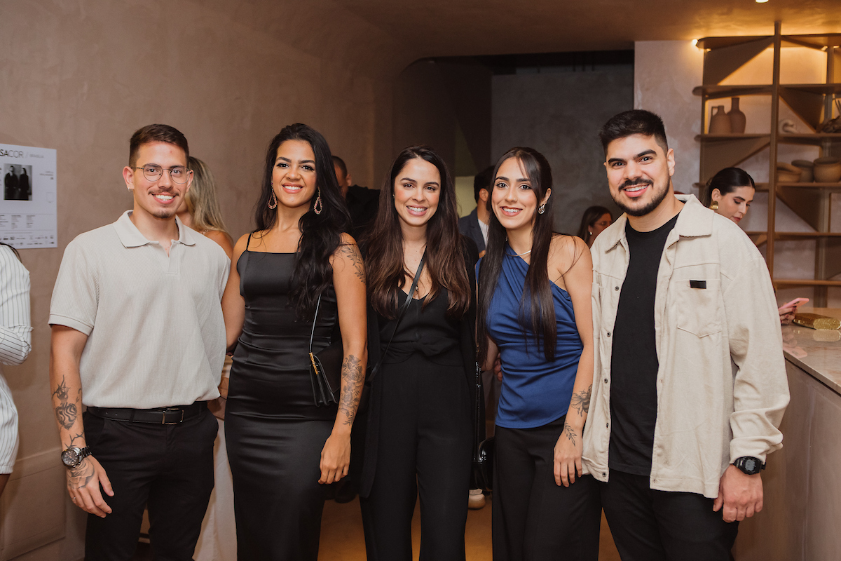 Bruno Maciel, Natália Miranda, Carol Valença, Lorena Lanussy e Renato Paes Leme