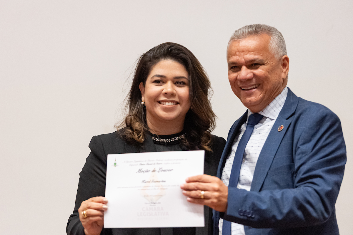 Carol Guimarães e deputado Pastor Daniel de Castro (Progressistas (PP)