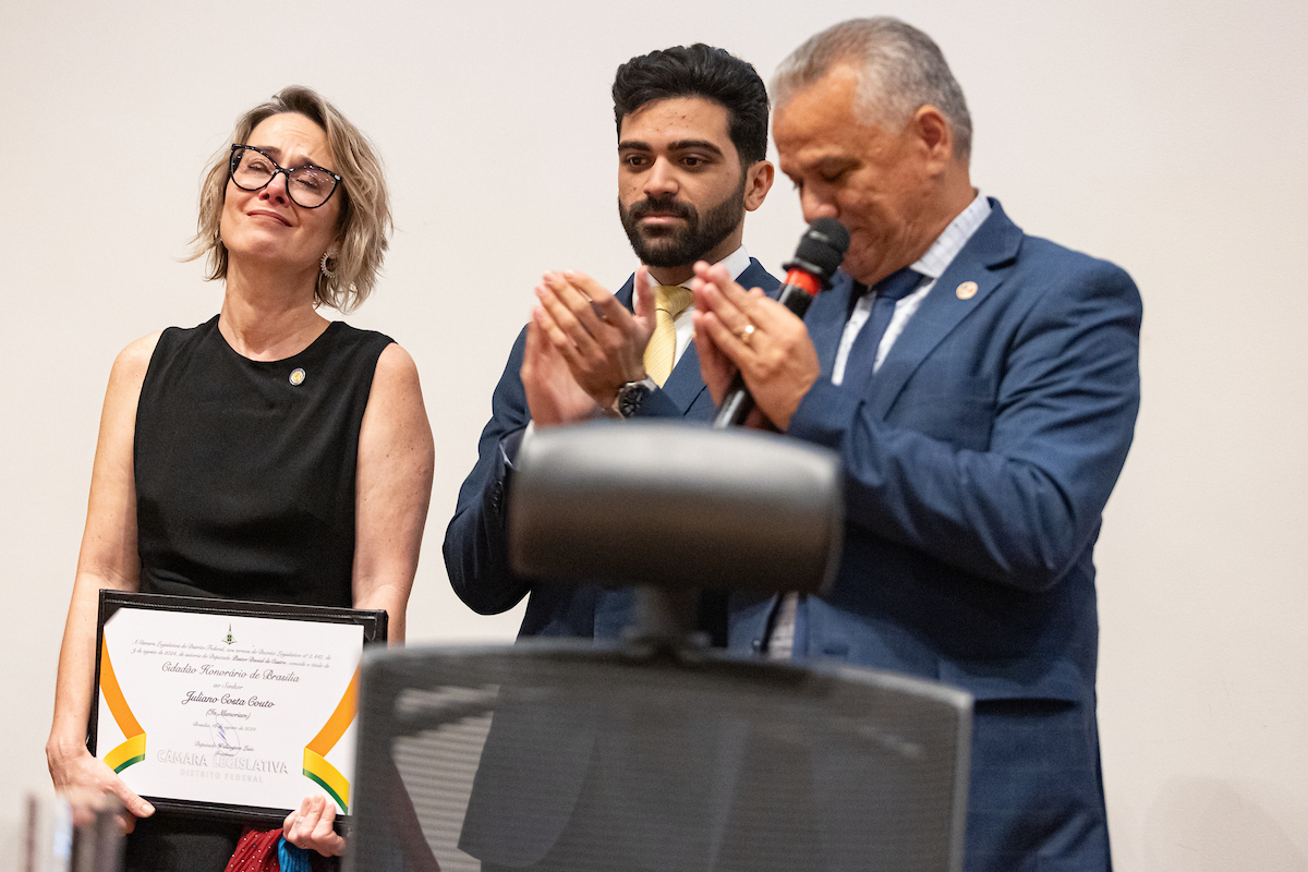 Aline, esposa de Juliano, Gustavo Costa Couto e Deputado Pastor Daniel de Castro (Progressistas (PP)