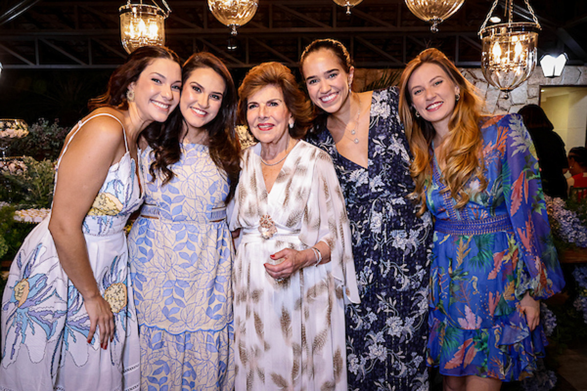 Gabriela Bessa, Rafaela Cahú, Alda Correa, Manuela Fleury, Roberta Cahú