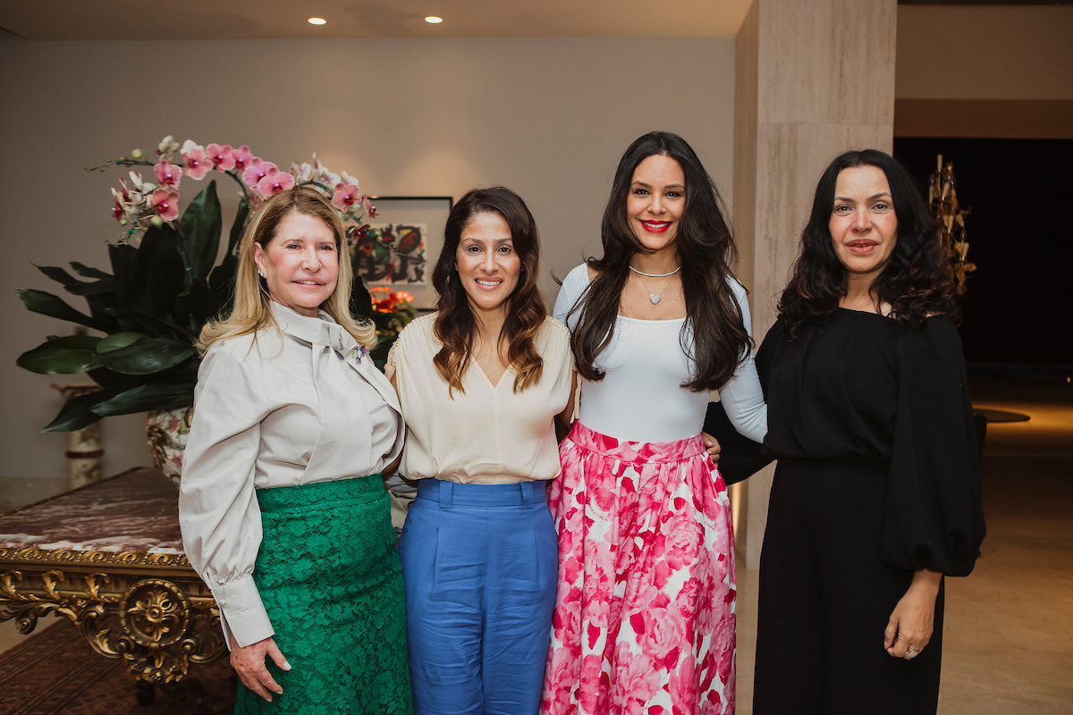 Miranda Castro, Rosana Alves, a primeira dama do DF, Mayara Noronha Rocha e Claudia Meireles