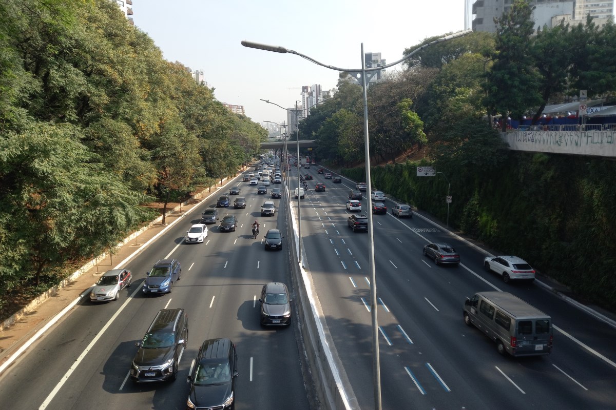 GCM passa a fiscalizar e multar veículos no trânsito de São Paulo