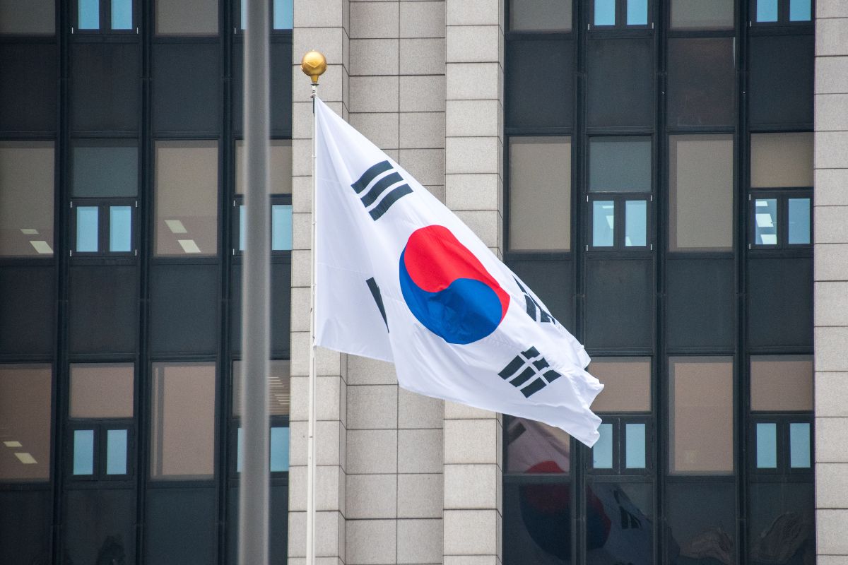 bandeira hasteada da Coreia do Sul 