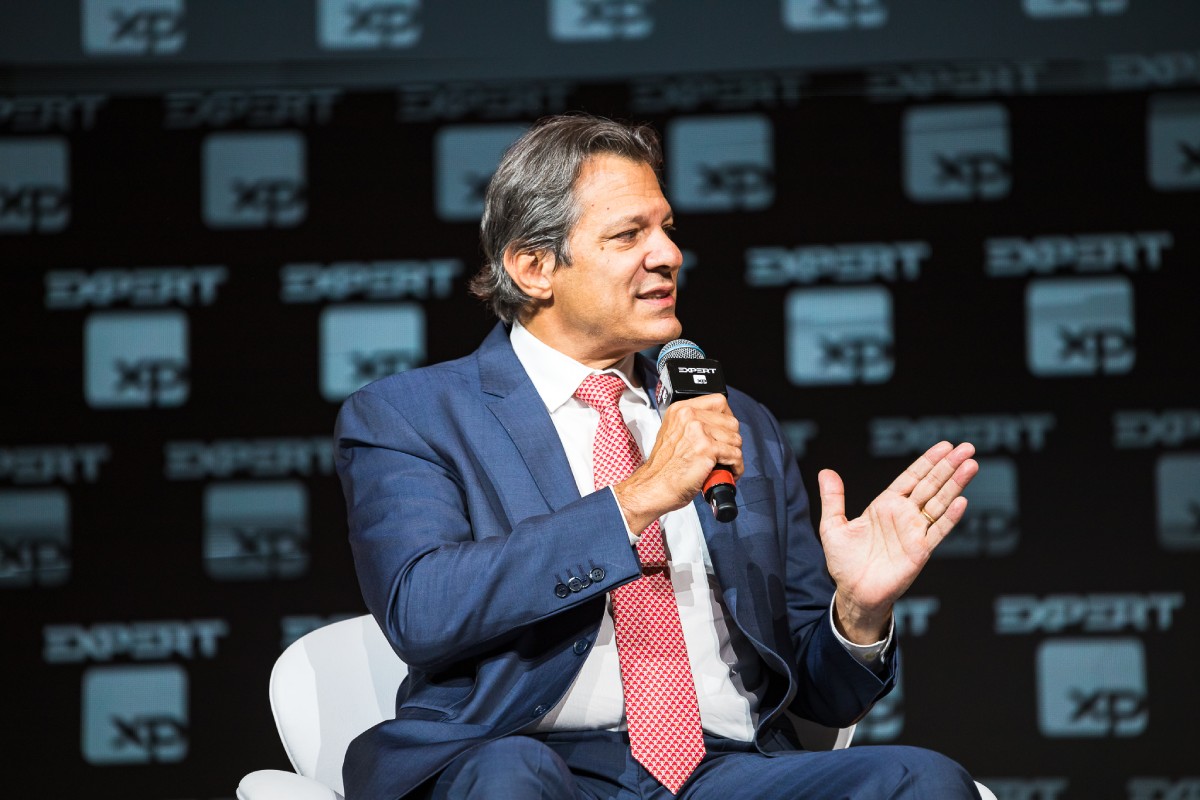 Fotografia colorida do ministro da Fazenda, Fernando Haddad - Metrópoles