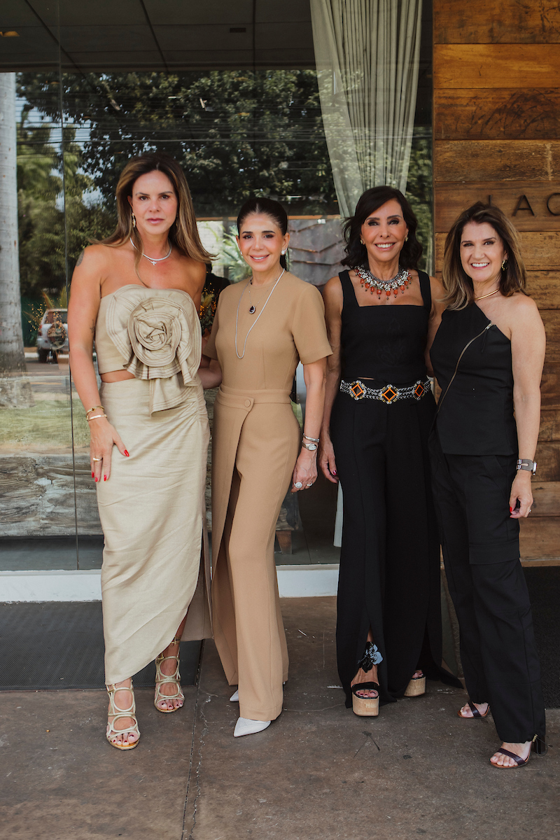 Claudia Salomão, Maria Lúcia Negrão, Cleucy Estevão e Lara Calaça