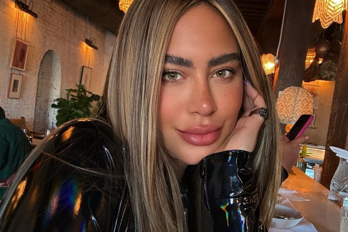Rafaella Santos, irmã de Neymar, publica imagem da mãe no hospital