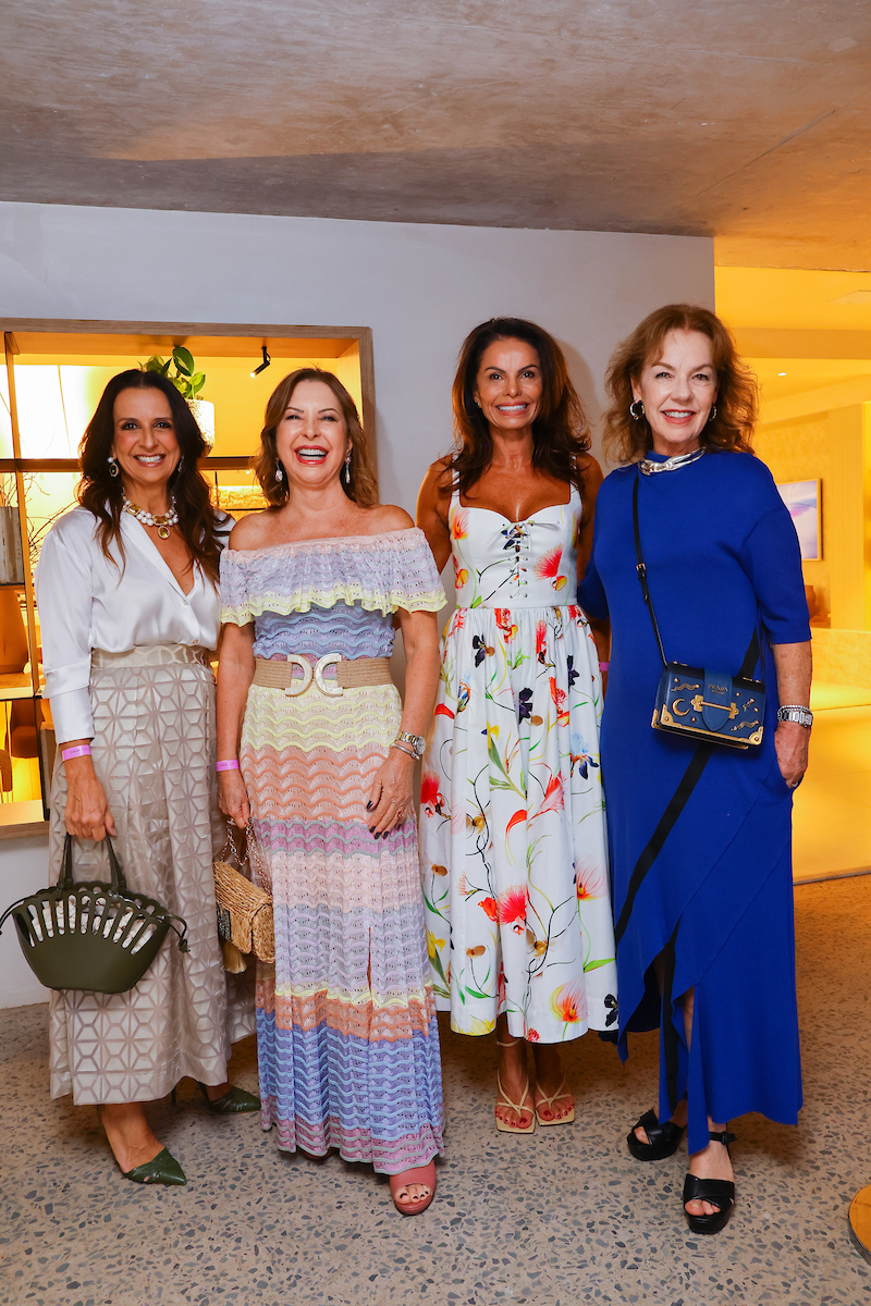 Isaura Lara Resende, May Moura, Ivana Valença e Thereza Neves