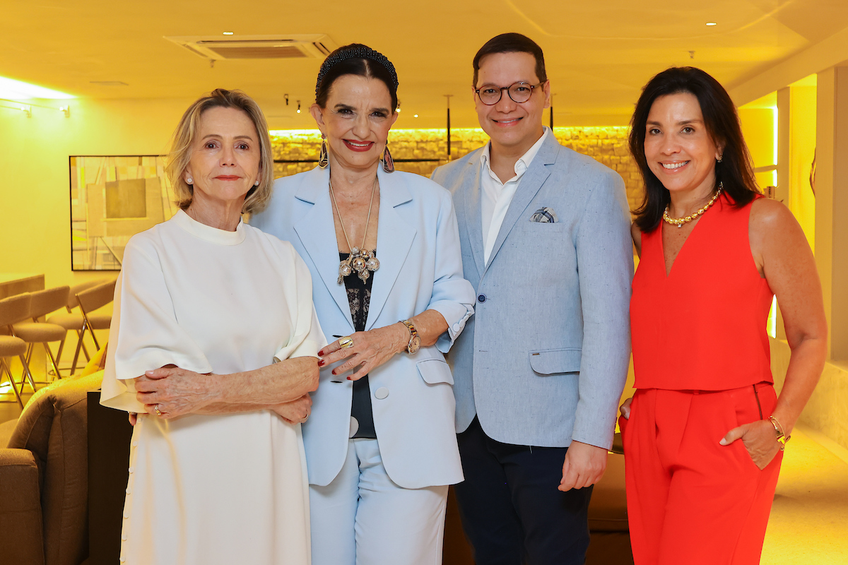 Sheila Podestá, Moema Leão, Marcelo Chaves e Eliane Martins