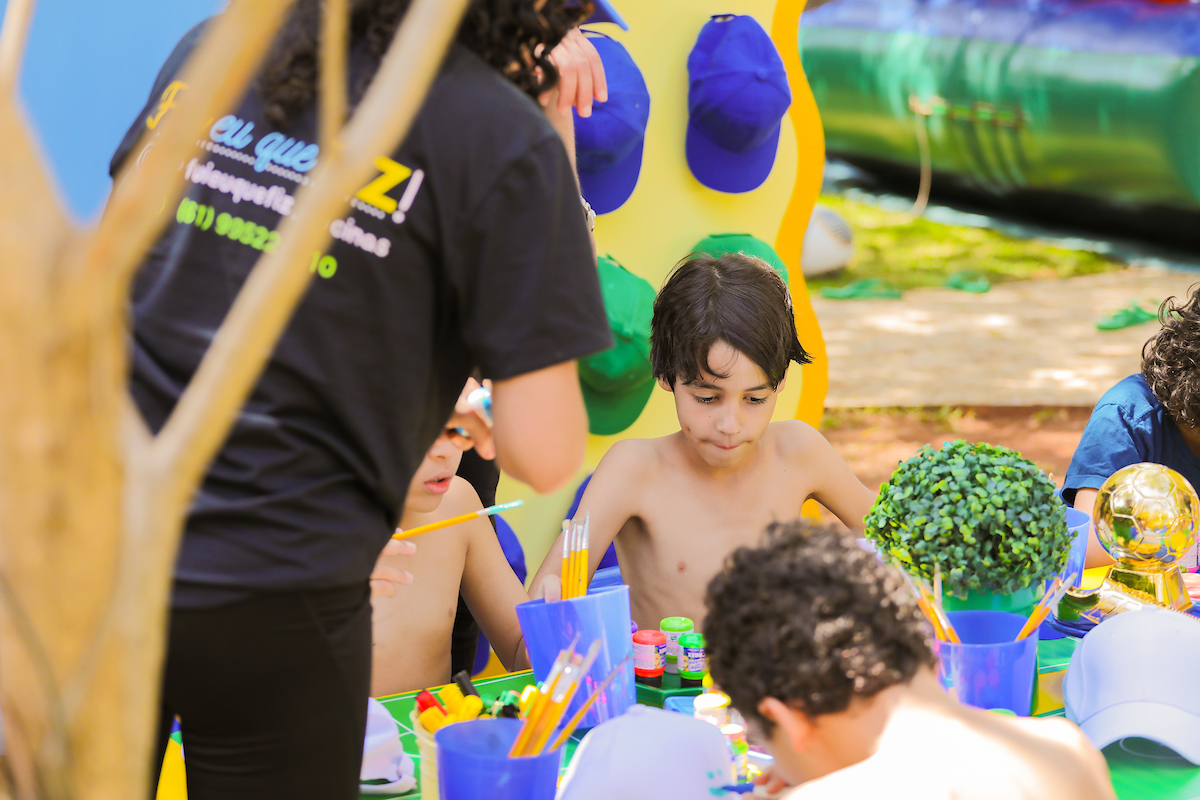 Aniversário de 9 anos de João Estevão de Carvalho - Metrópoles