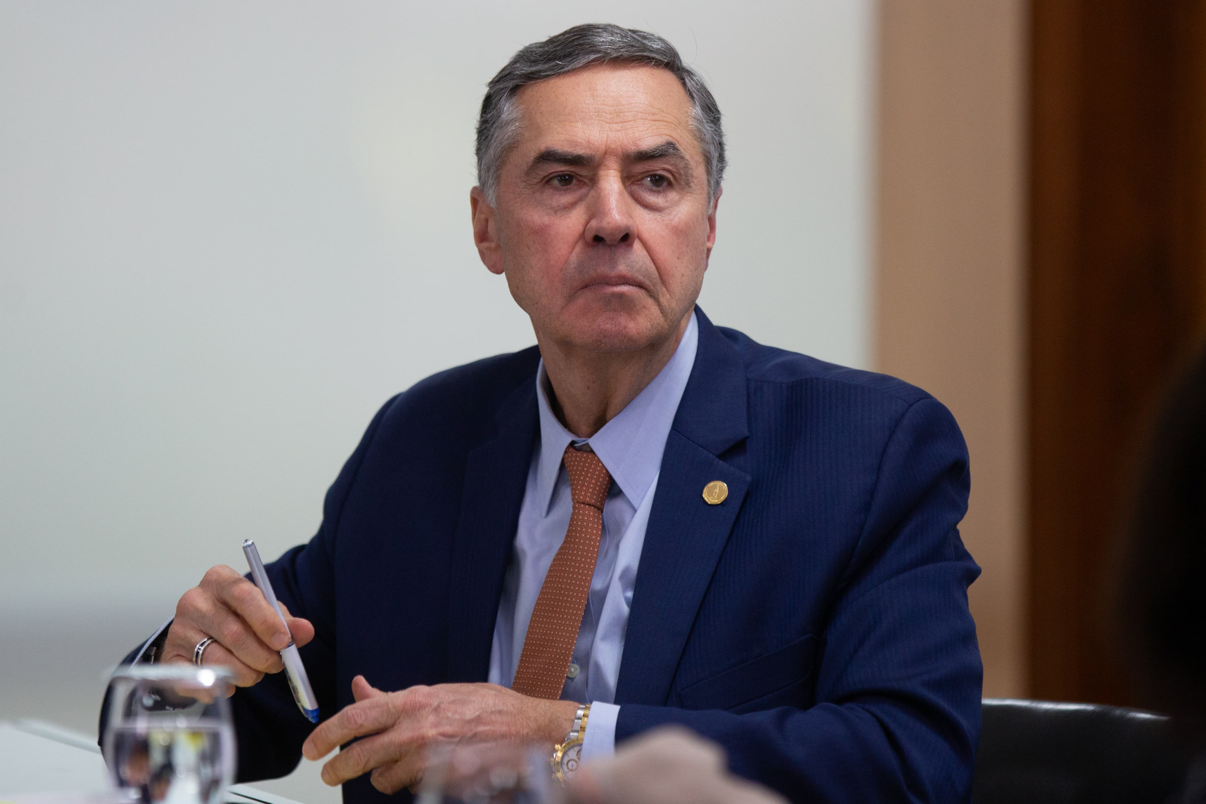 EUA manterá sanções a Barroso após saída do STF, diz Eduardo Bolsonaro