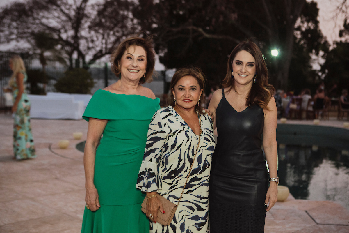 Denise Barbosa, Zeza Santana e Alessandra Santana