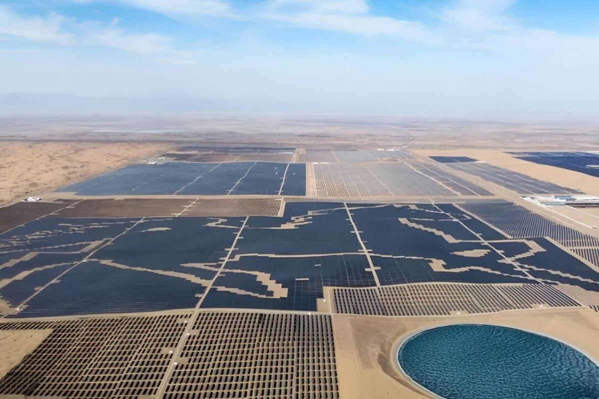 EUA anunciam tarifa de até 3.500% para painéis solares asiáticos