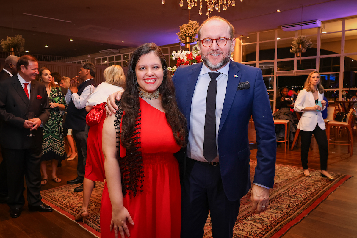 Barbara Costa e César Cunha