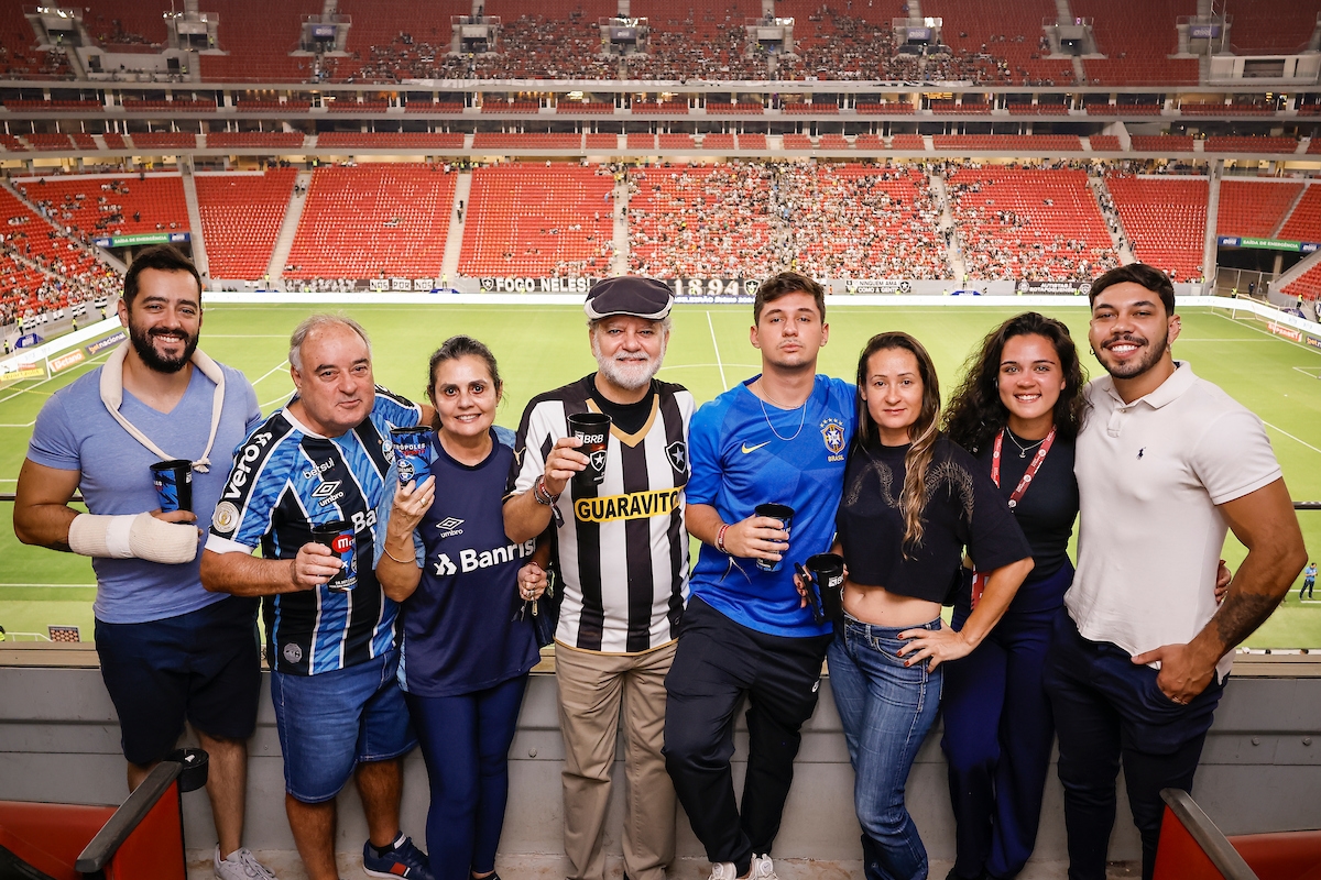 Camarote Metrópoles no jogo Botafogo e Grêmio - Metrópoles