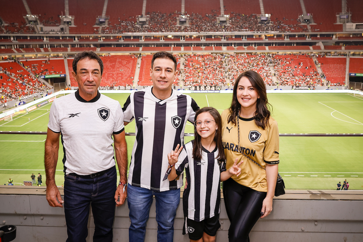 Camarote Metrópoles no jogo Botafogo e Grêmio - Metrópoles