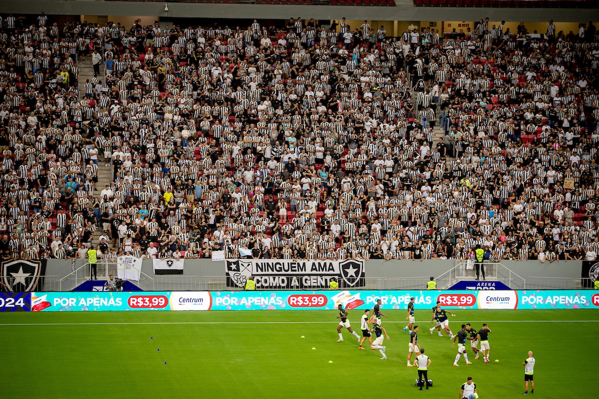 Camarote Metrópoles no duelo Botafogo e Grêmio - Metrópoles