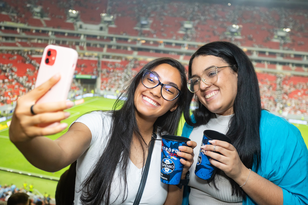 Camarote Botafogo e Grêmio - Metrópoles