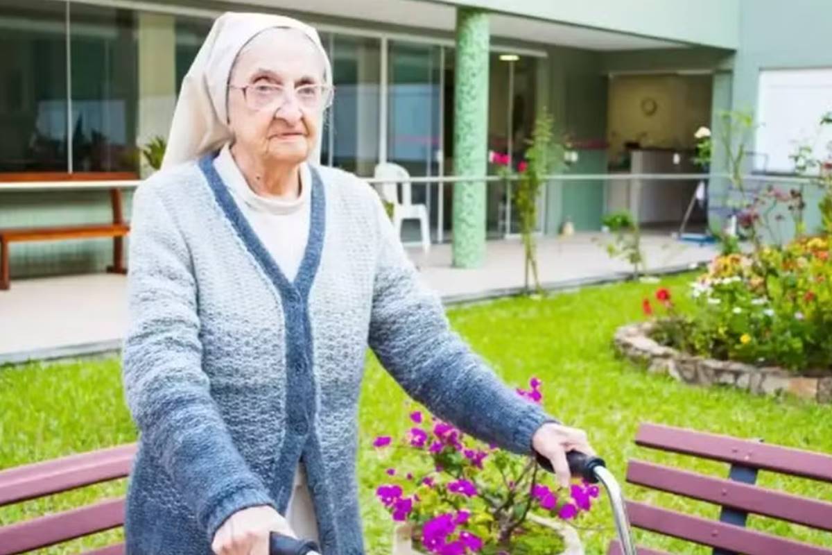 imagem colorida de Inah Canabarro Lucas, segundo pessoa mais velha do mundo